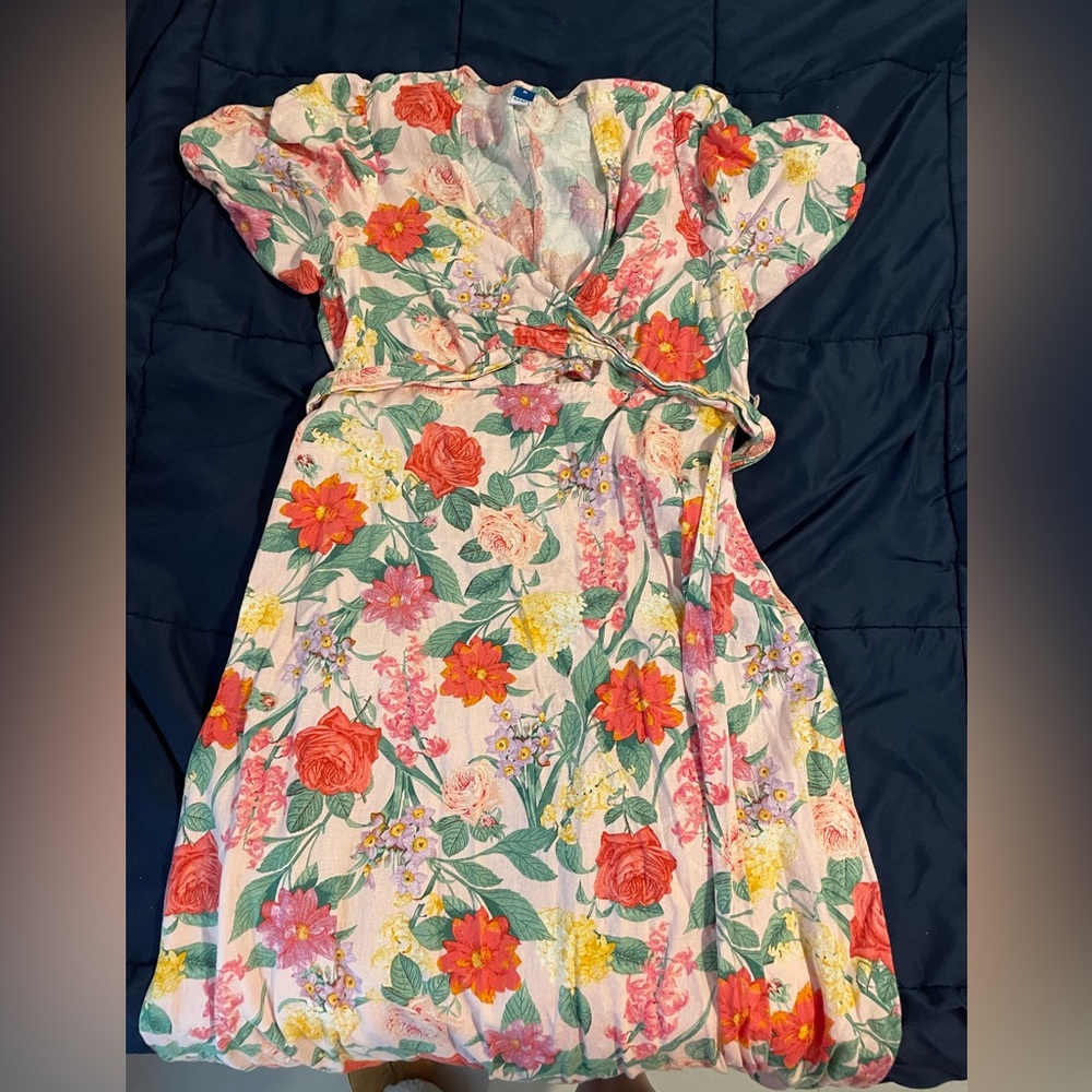 Old Navy Floral Wrap Dress - Multicolor